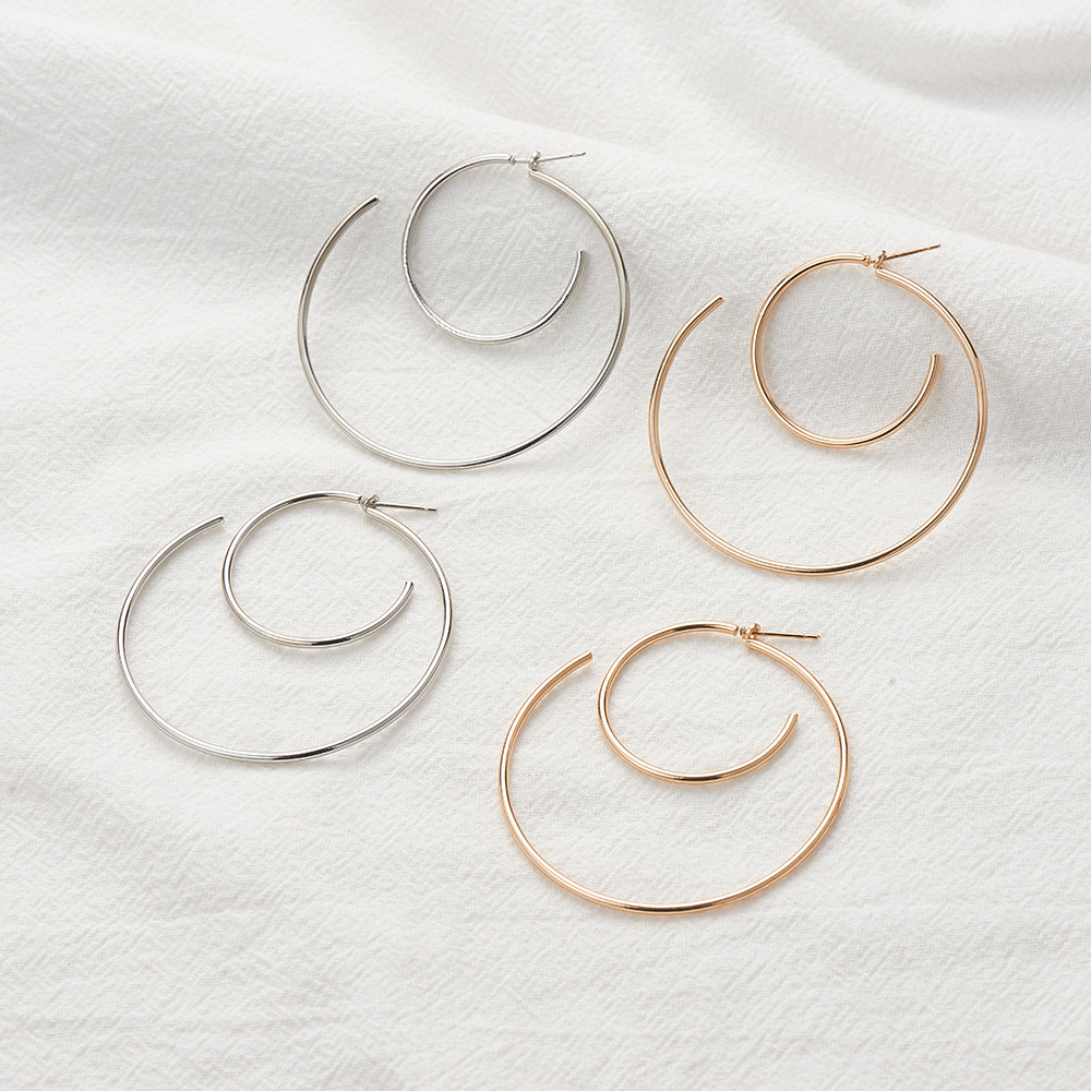 New Simple Metal Geometric Circle Spiral Big Earrings Wholesale display picture 8