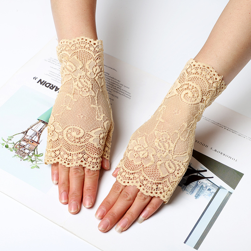 夏の新型女性黒運転自転車短い通気性セクシーレース日焼け止め手袋メーカー卸売り