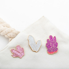European and American Creative Colorful Geometric Crystal Mineral Personality Brooch Student Denim Bag Matching Ins Wish