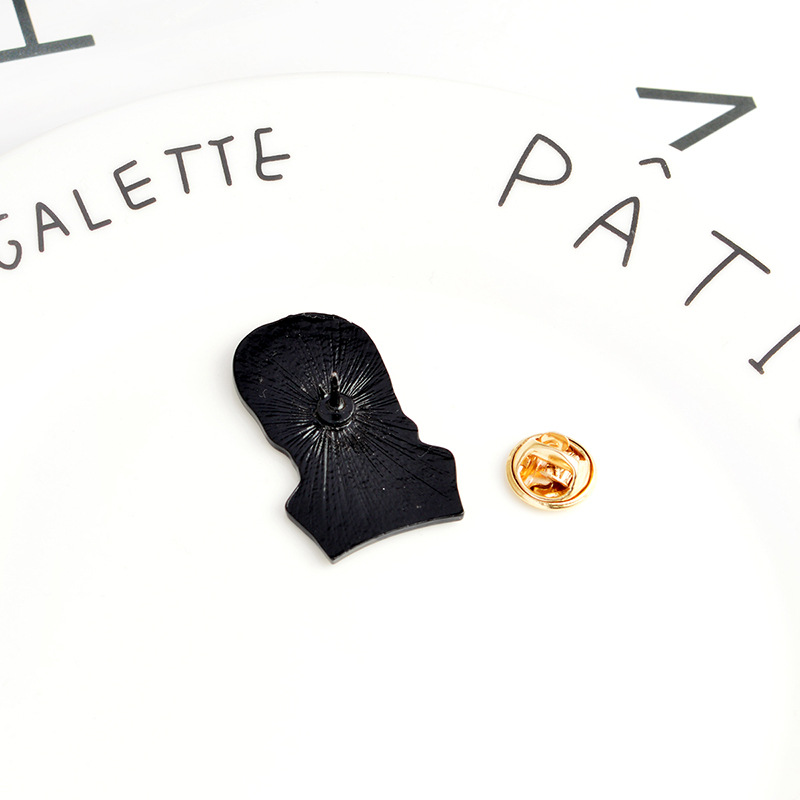 12g Weight Brooches Classification Street Occasion Fashion Pin Cartoon Alloy Stoving Varnish Unisex Brooches
