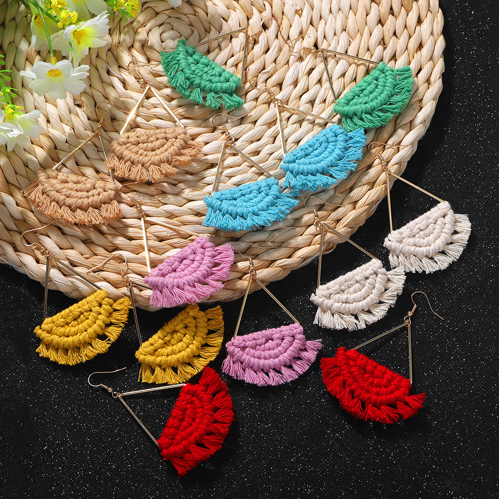 New Bohemian Fan-shaped Hand-woven Earrings For Women Wholesale display picture 5