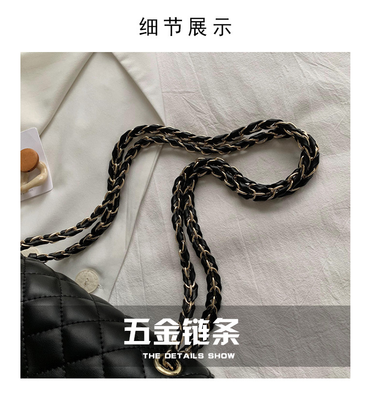 Autumn New Rhombus Quilted Flap Large-capacity Shoulder Embroidered Thread Chain Bag display picture 7