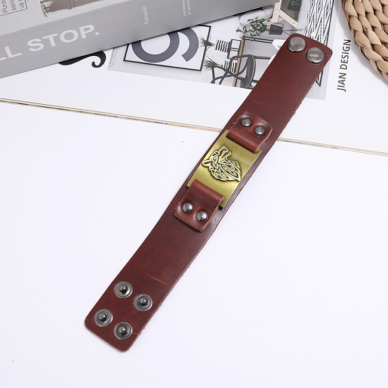 New cowhide wolf head menu0027s bracelet jewelry hot sale nihaojewelry