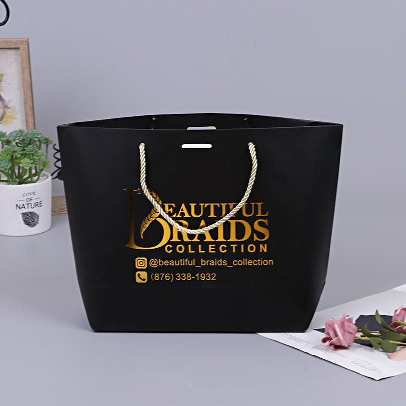 厂家便携简约服装纸袋印刷logo磨砂白卡纸袋礼品收纳手提袋批发