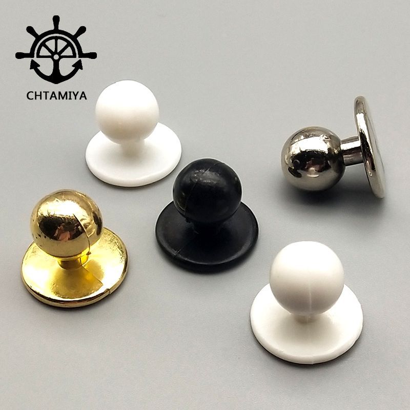 Removable spherical black overall