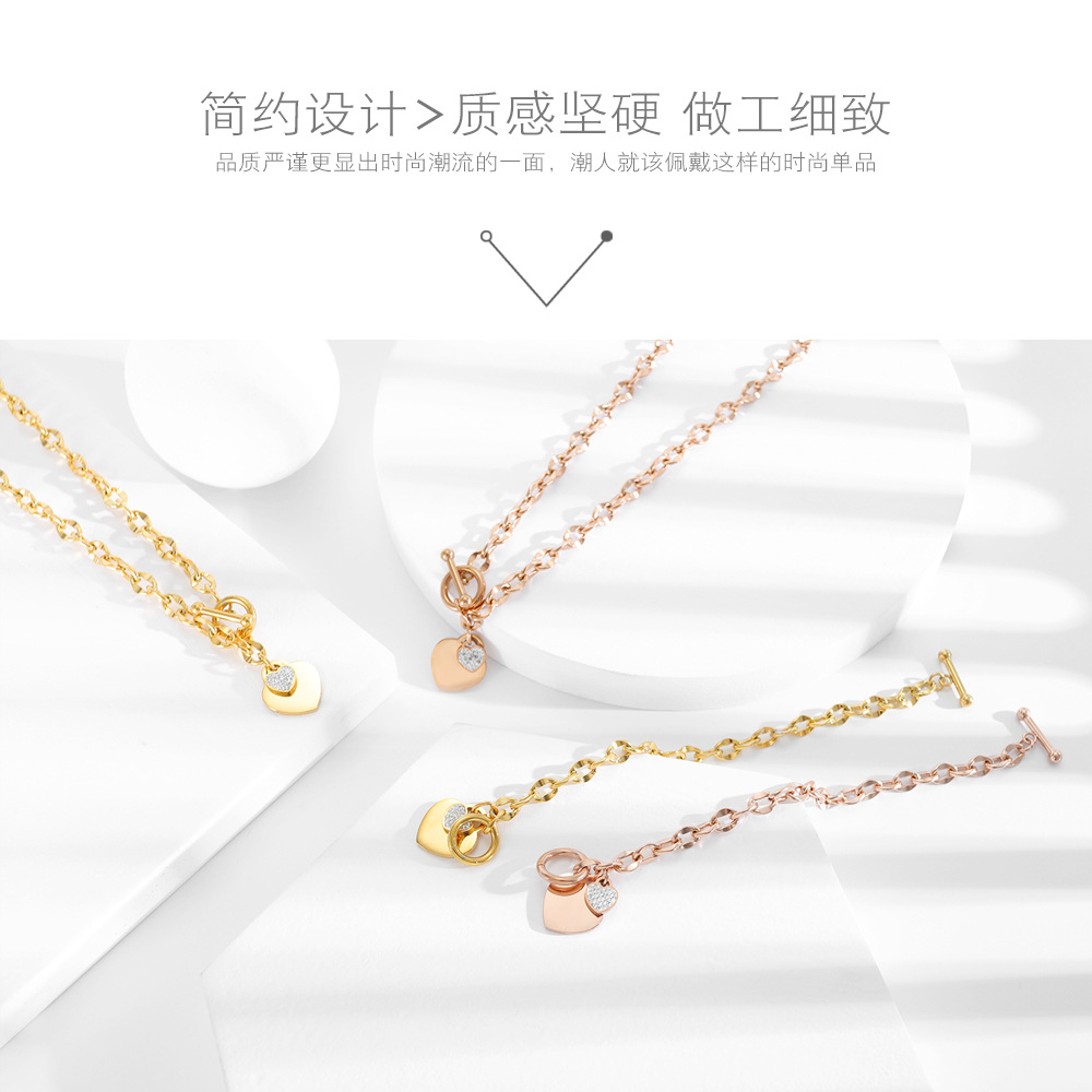 New Fashion Ot Word Buckle Necklace Stainless Steel Love Necklace Diamond Pendant Wholesale display picture 4