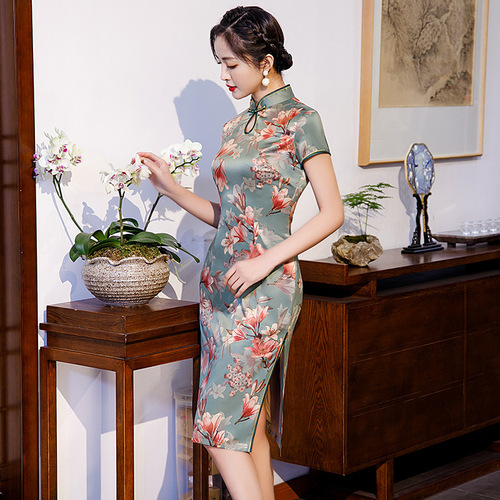 Chinese Dress cheongsam for womenCheongsam high long red edge short sleeve cheongsam