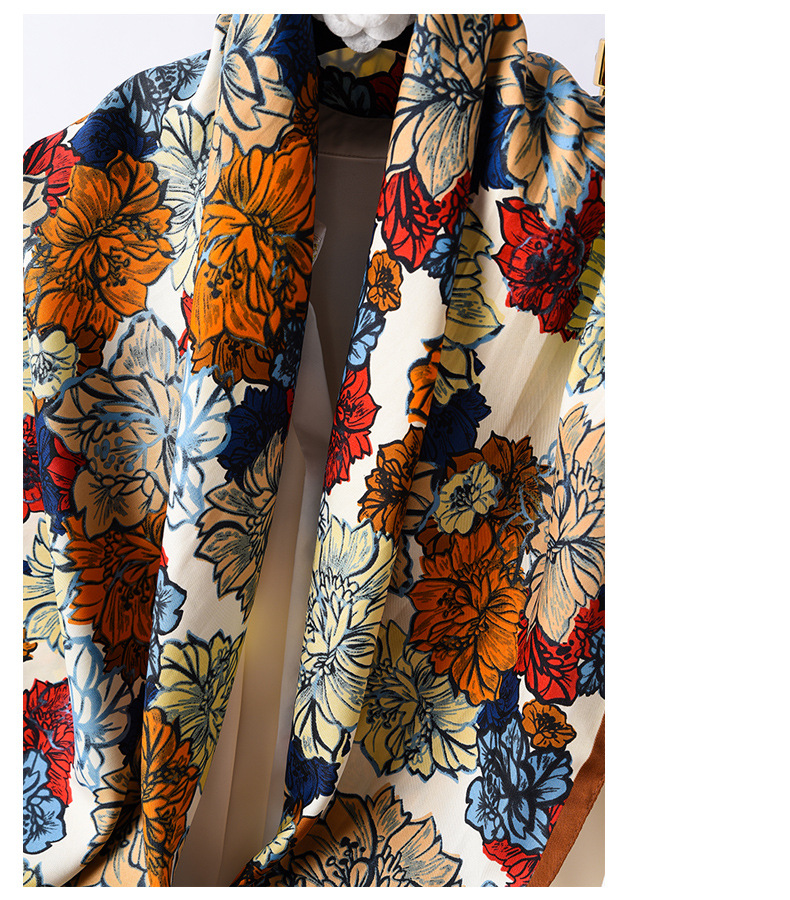 Retro Floral Square Fashion Silk Scarf display picture 7