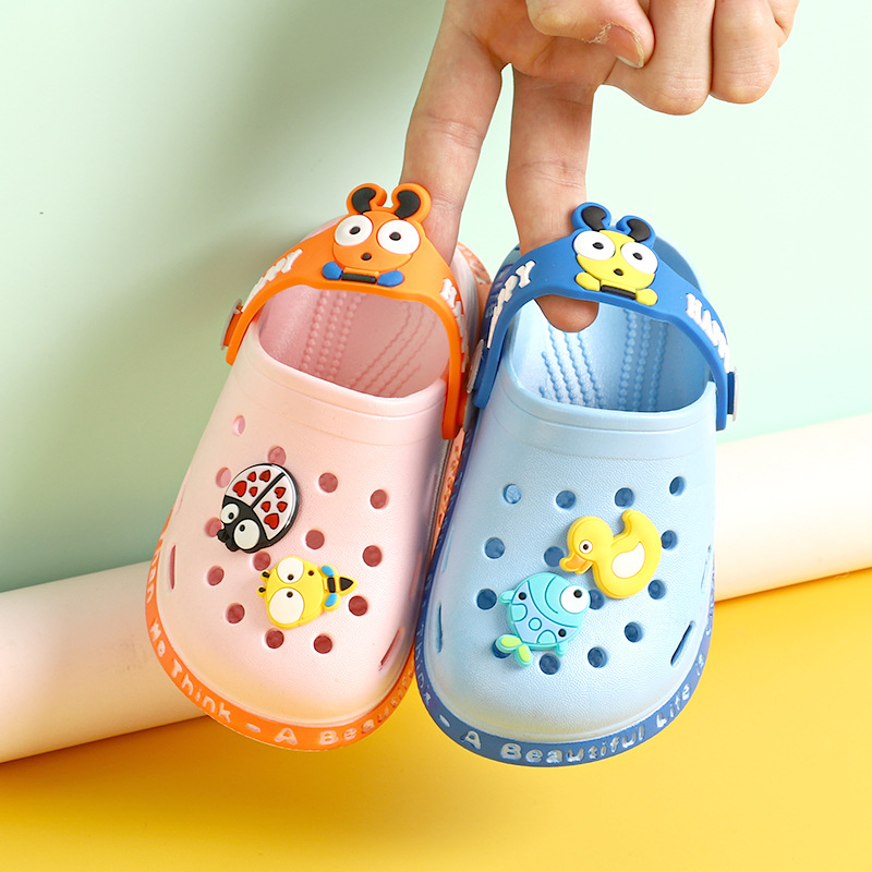 2020 children hole shoes sandals and sli...