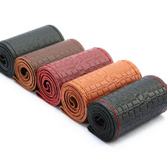 Genuine Leather Fashion Embossed Steering Wheel Cover Four Seasons Car Steering Wheel Cover YH-16