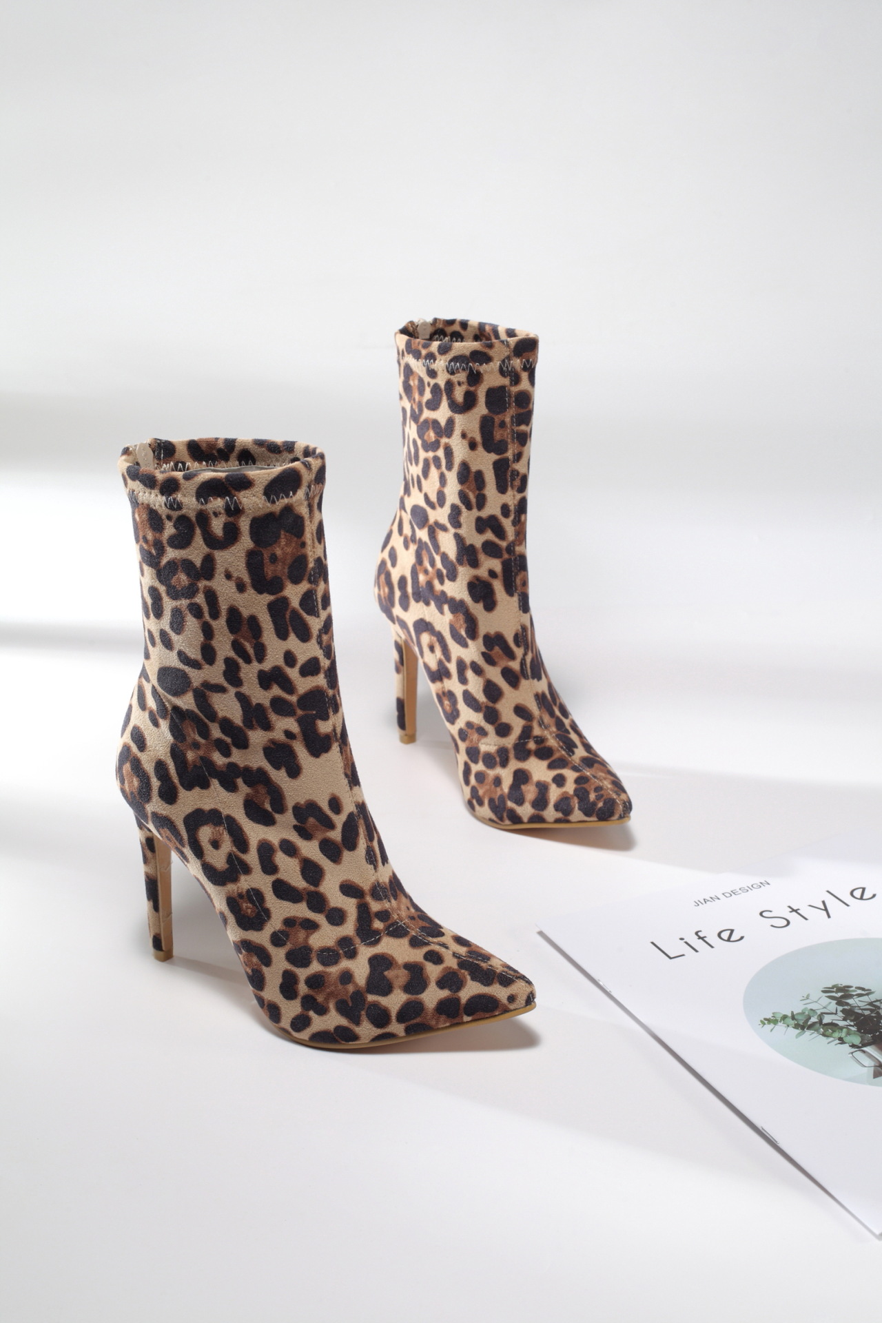 Pointed socks for women sexy heel suede boots for women_voghion.com