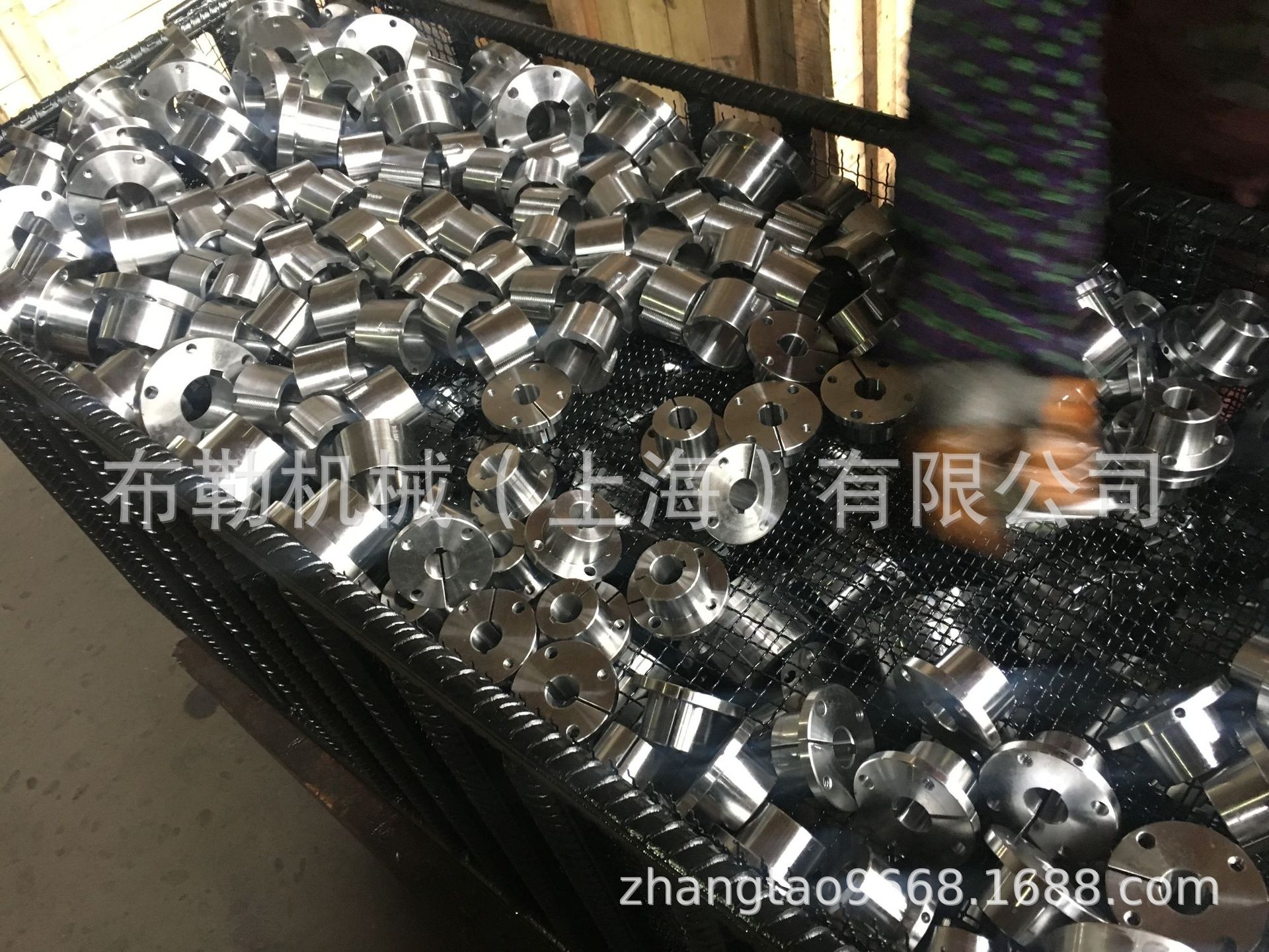 上海布勒欧标皮带轮SPA425-04-3020 配锥套4槽电机链轮锥形胀紧套