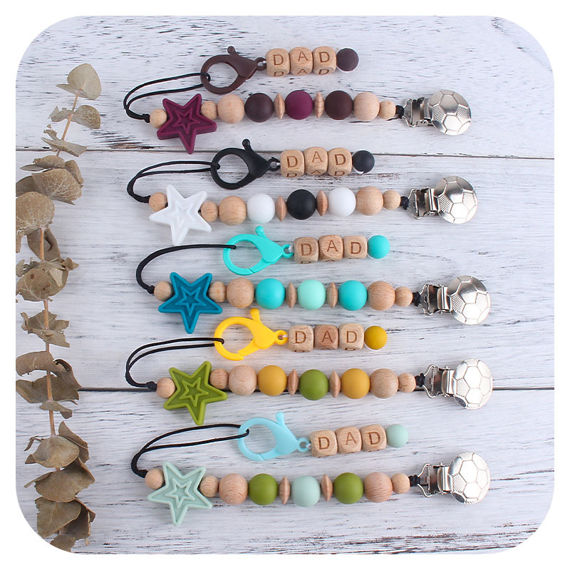 Nuevo clip de chupete de fútbol de hierro bebé creativo Haya PAPÁ langosta hebilla pacificar estrella de cinco puntas Cadena de chupete de silicona