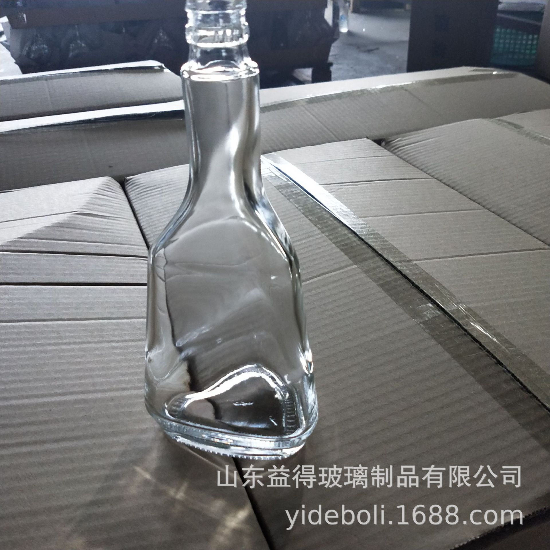 饮料异形瓶型,饮料异形堆箱,大瓶饮料(第2页)_大山谷图库