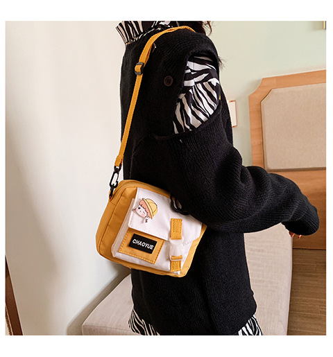 Korean and Japanese style single-shoulder bag, crossbody small bag, women's trendy design, 2020 new fashionable student nylon small crossbody bag undefined