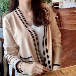 韩国东大门ins超火针织开衫秋季新款女双口袋外套长袖中长款温柔