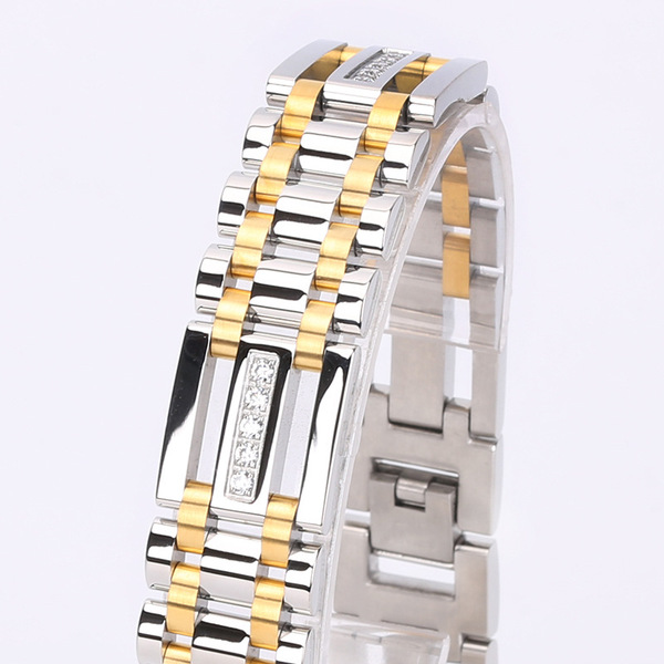 fashionable bracelet