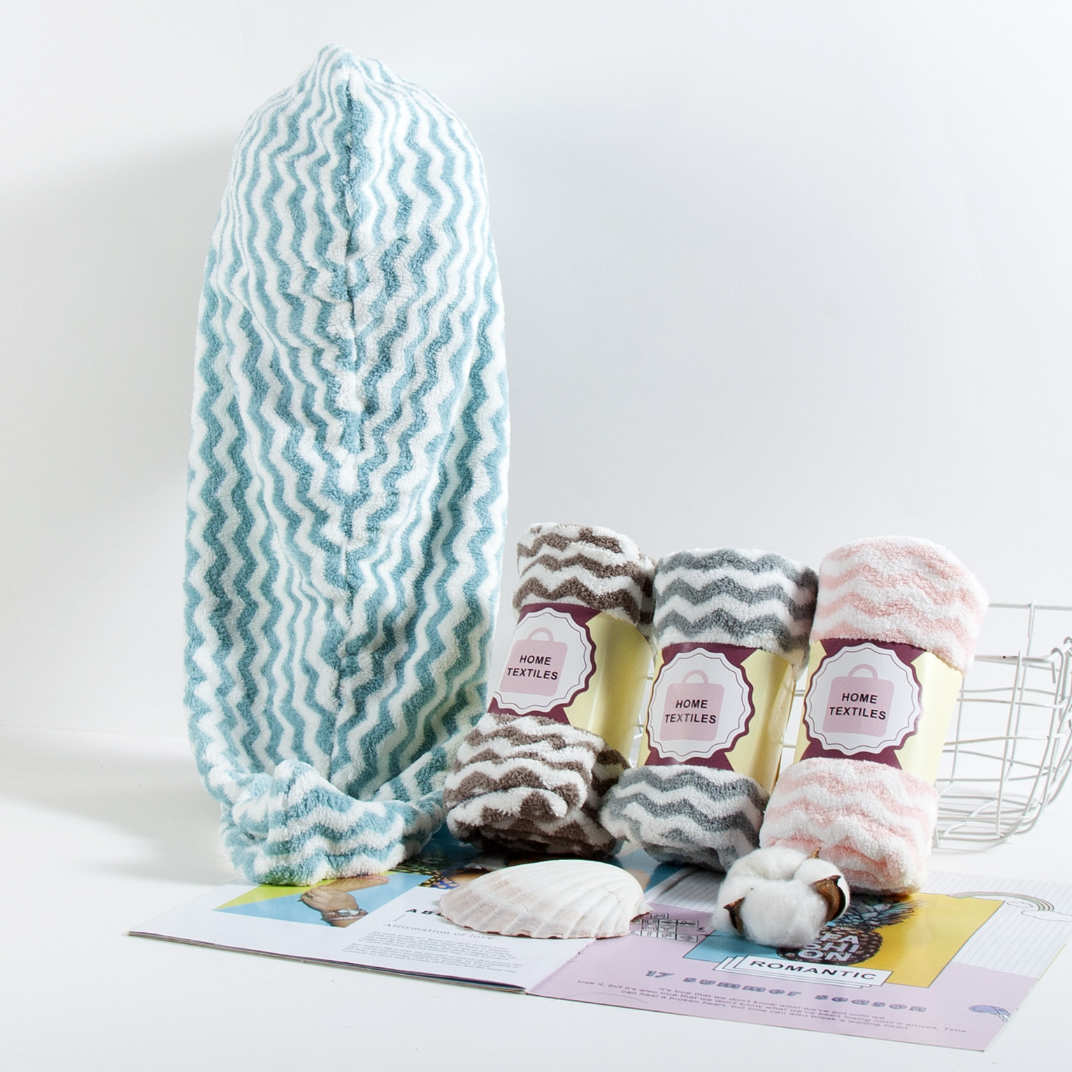 珊瑚绒水纹干发巾