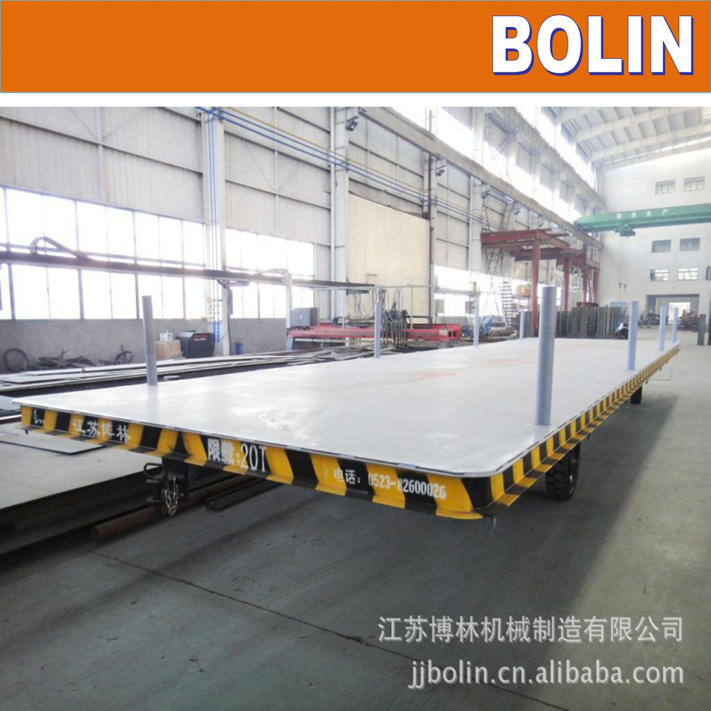 专业提供大型平板拖车、运输车