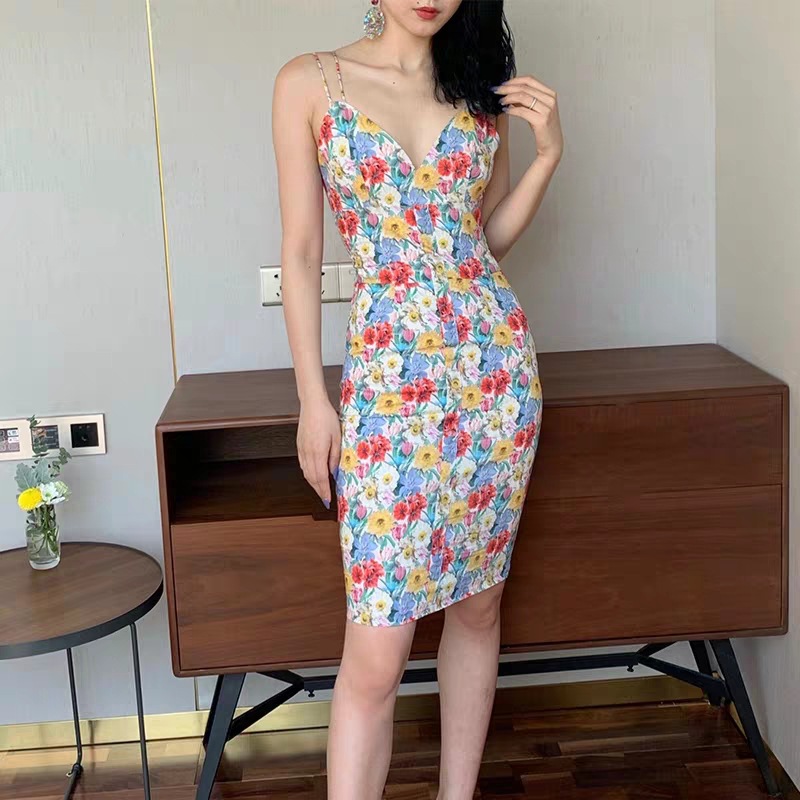 Liberty 印花布V领吊带连衣裙 碎花收腰包身显瘦中长裙