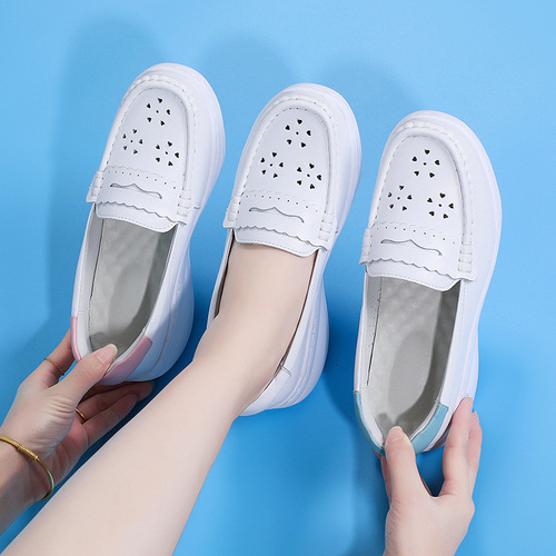  Nurse Shoes for Women, Hollowed-Out, Breathable, Soft Sole—Comfortable on Feet, Thick-Soled Height-Increasing Rocker Shoes, Winter Platform Style, Spring/Autumn Collection