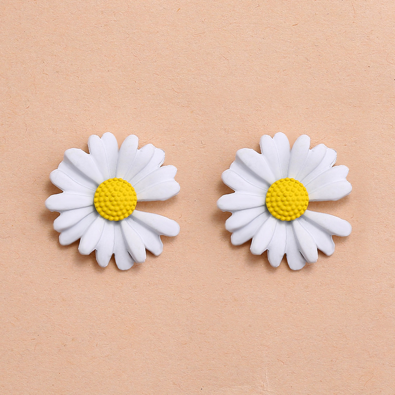 Fashion New Trend Simple Earrings Nihaojewelry Wholesale Sweet Sen Super Sunflower Daisy Flower Earring display picture 18