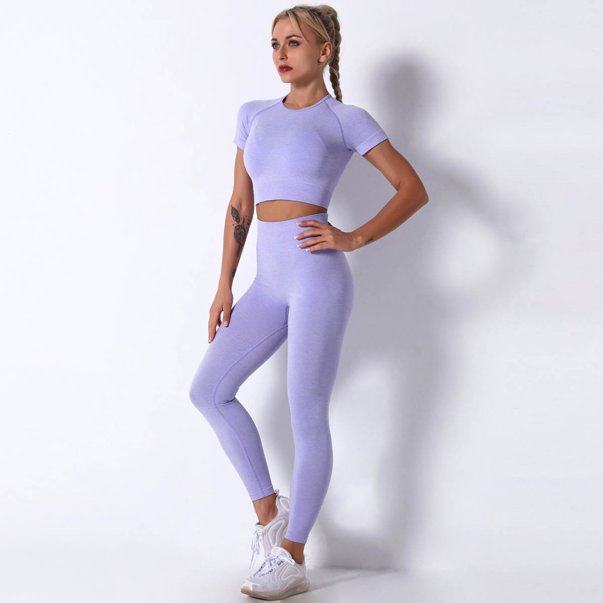 seamless knitted short-sleeved trousers yoga suit  NSNS11048