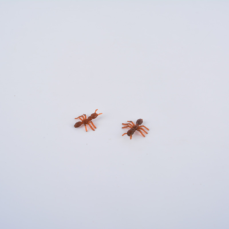 Wholesale of 1812 Cross-border prank props, including simulated flies and ants, novel and unique prank toys, and realistic cockroaches detail image 8
