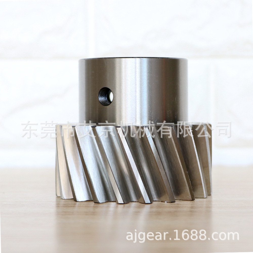 专业厂家生产精密齿轮，高精度齿轮 小模数齿轮 东莞深圳齿轮加工