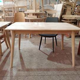 北欧餐桌 橡胶木白坯家具 圆边圆腿造型 全实木白茬桌子 原木风