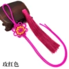 Chrysanthemum knot + tassel [rose red]