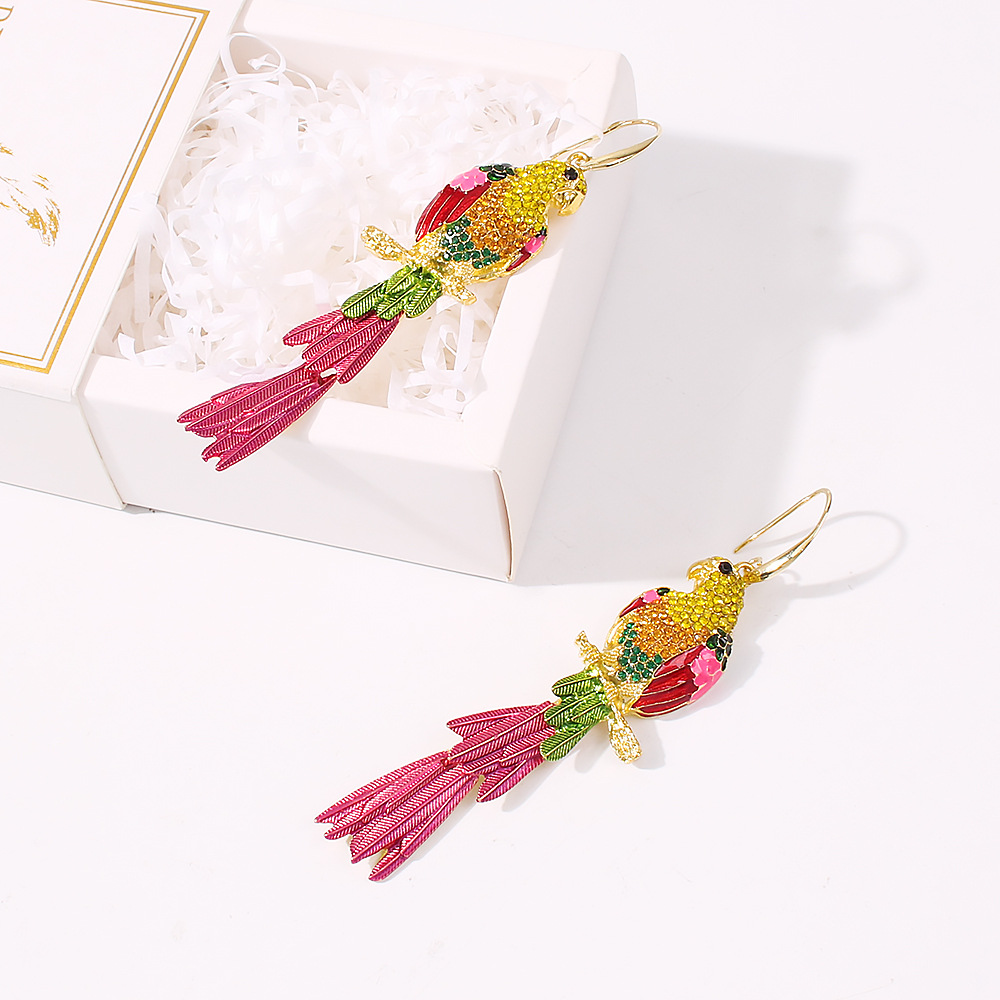 New Fashion Alloy Drop Earrings Creative Geometric Animal Parrot Diamond Earrings display picture 2