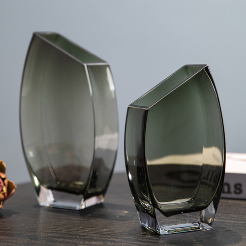 Creative Geometry Oblique Corner Square Transparent Glass Vase Nordic Luxury Soft Decoration Sample Room Decorative Item Fresh Flower Flower Arrangement 