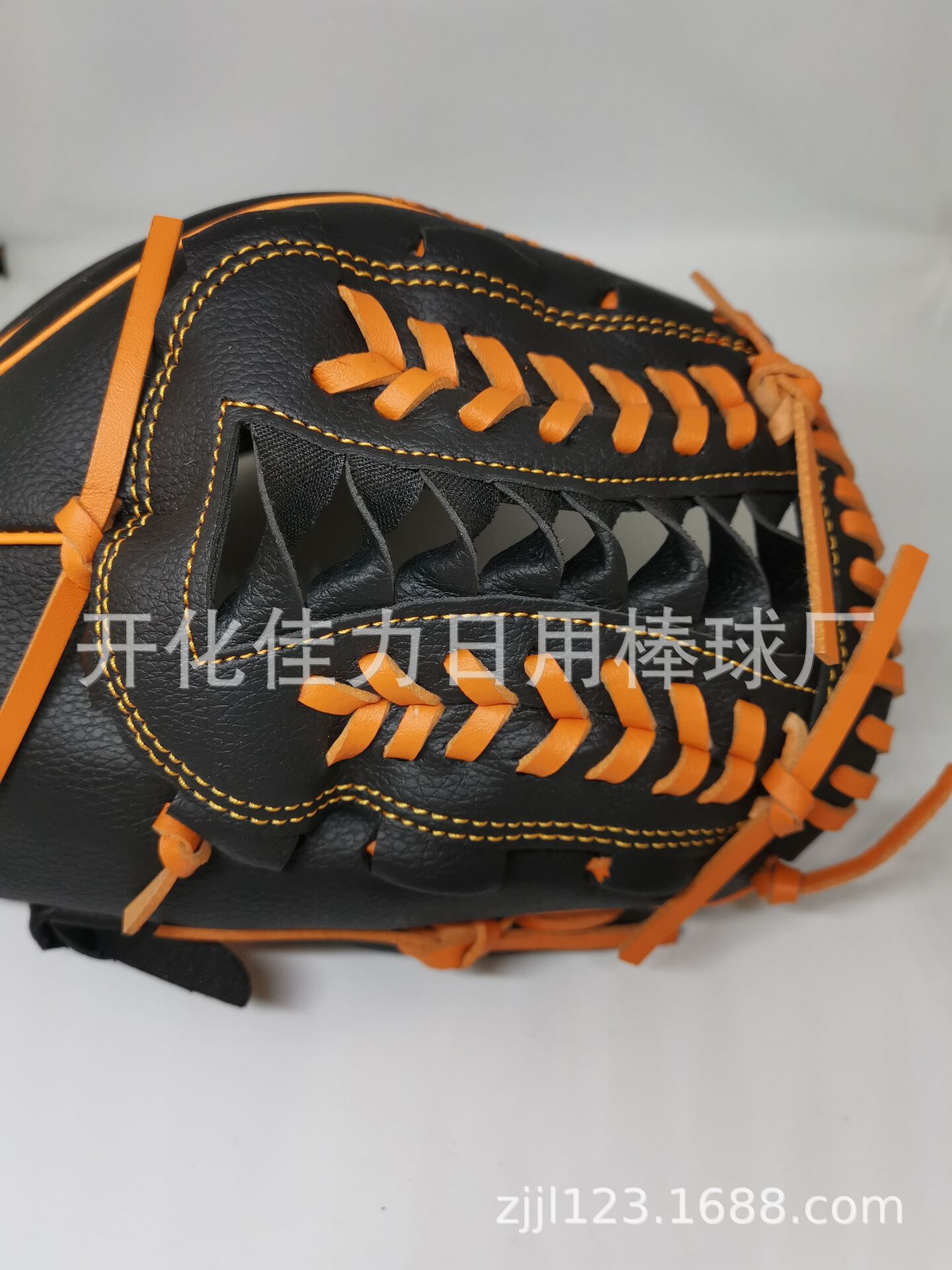 6C5B2E8534EAF49C56E67134BC9393