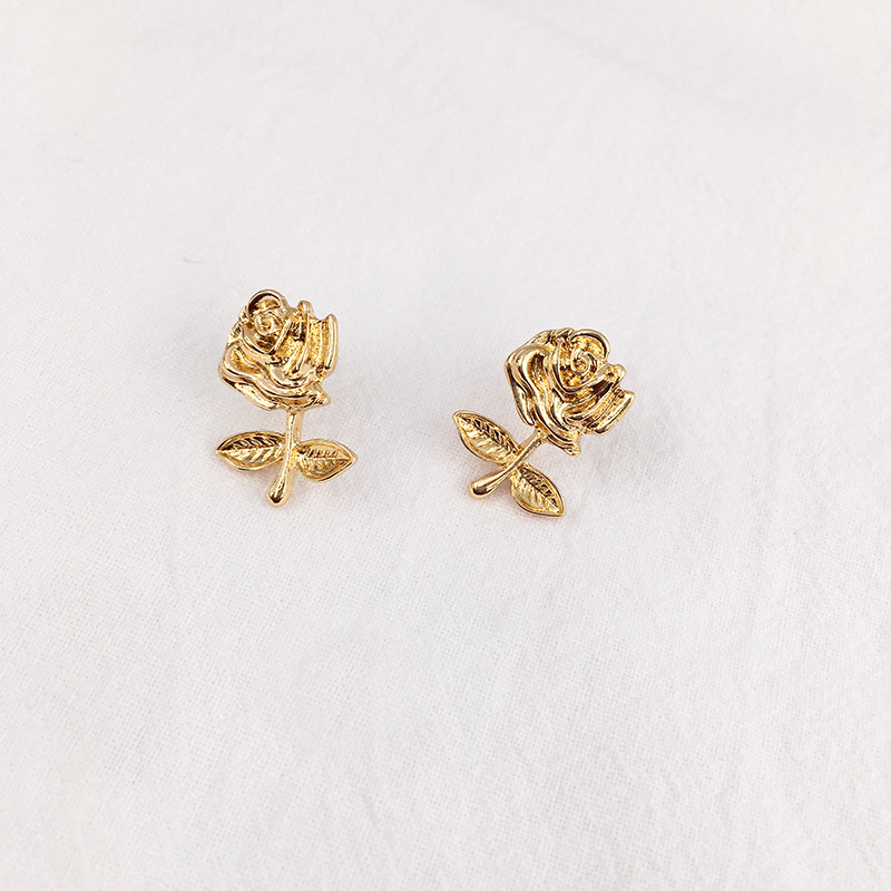 Retro Rose Alloy Plating Ear Studs 1 Pair display picture 6