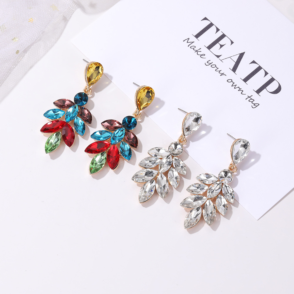 New Fashion Full Diamond Earrings Long Leaf Glass Diamond Earrings Wholesale display picture 3