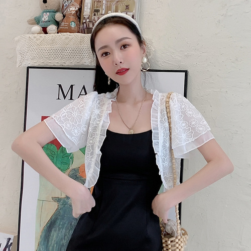 Lace hollow short-sleeved cardigan for women, small shawl, small waistcoat, summer versatile 2024 summer wear, new thin coat for women