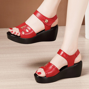 Summer 2020 New Soft-soled Wedge Sandals Women's Platform Thick-soled Waterproof Platform Mid-heel All-match Large Size 41-43 Women's Shoes