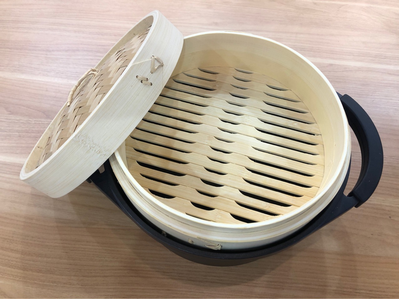 Factory direct sales, pure hand-woven bamboo steamer, Hong Kong-style dim sum steamer, pastry steamer rack detail image 1