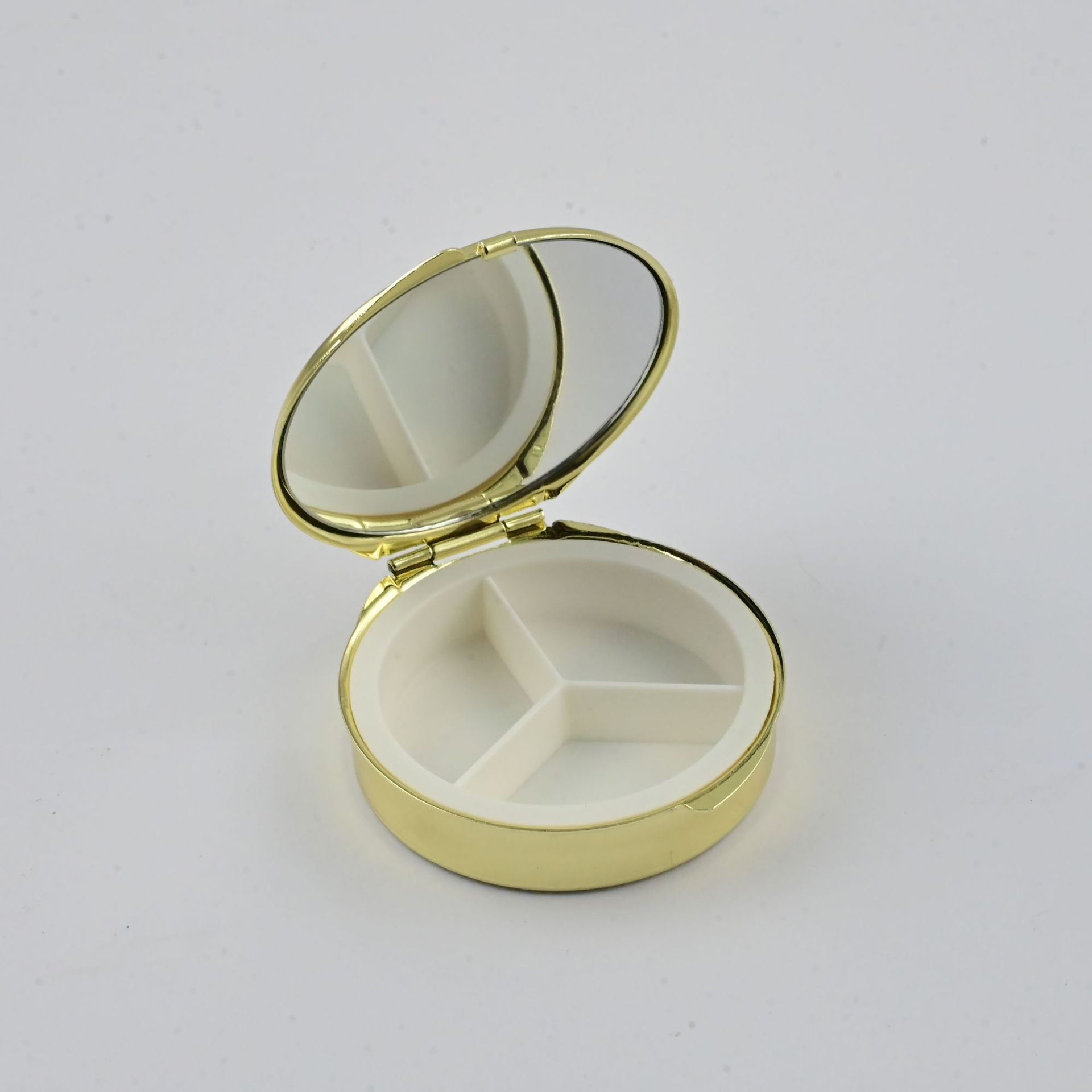 日韩欧美直销金属圆形金色药丸盒 多功能药盒 便携收纳饰品盒