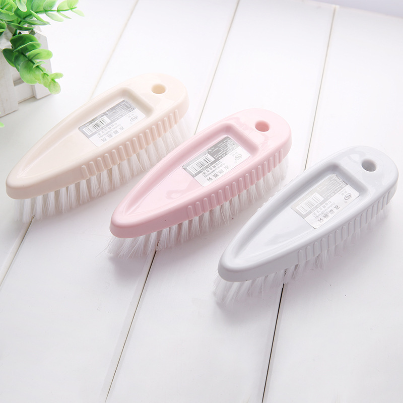 Multifunctional plastic soft fur laundry brush solid color household cleaning shoe washing brush low price small commodity cleaning brush
