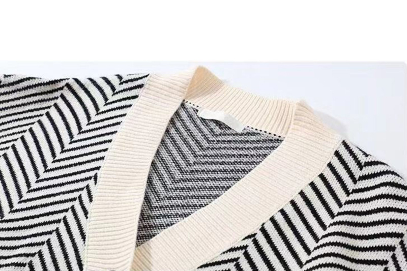 single-breasted long-sleeved diamond stripe stitching knitted cardigan nihaostyles clothing wholesale NSSX89361