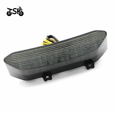 Yamaha YZF R1: Tail light