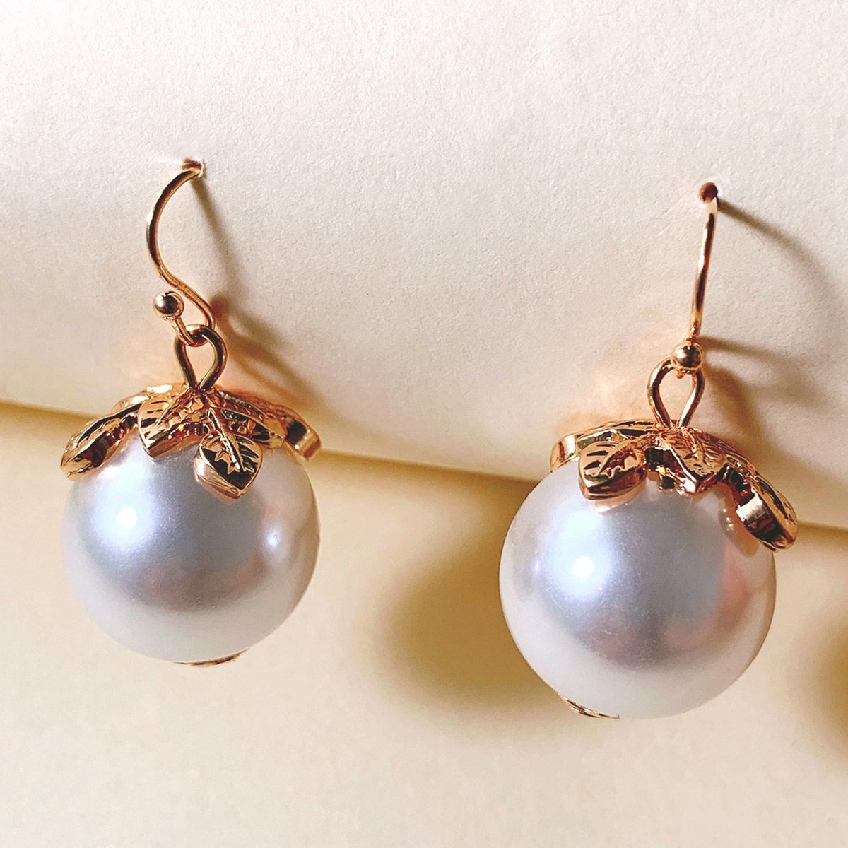 Korean Fashion Earrings Pearl Girls Earrings Wholesale Nihaojewelry display picture 6