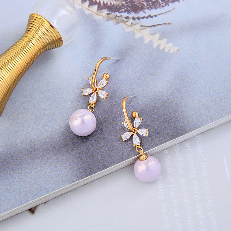 S925 Silver Fashion Flower Pearl Earrings display picture 4