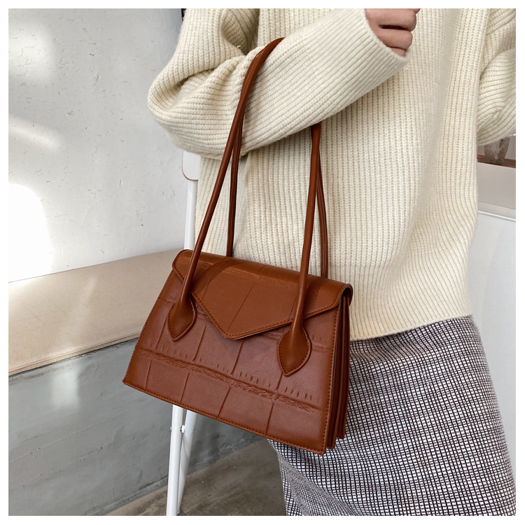 Women's Bag 2020 New Winter Korean Style All-match Fashionable Fashionable Fashionable Handbag Shoulder Underarm Bag display picture 17