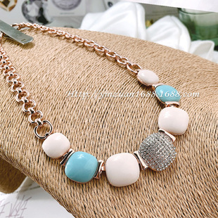 Viennois�����A ���l�r��Ů���n�溆�s���b�朰ٴ��� V055212A