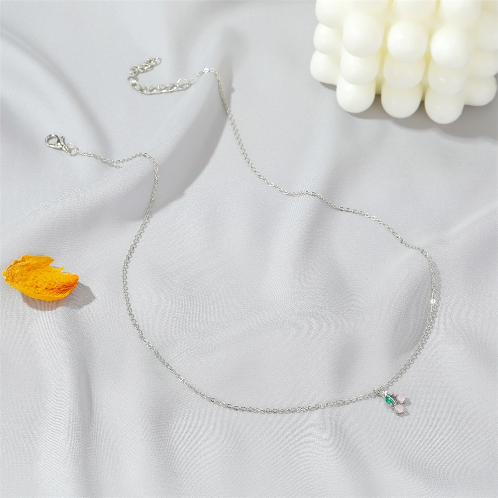 Korean Cherry Sweetheart Opal Women's Short Fruit Clavicle Chain Choker Necklace display picture 7
