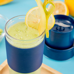 Manufacturer Direct Supply Internet Famous Juicer Travel Portable Juice Cup Charging Fully Automatic Travel Shaker Cup Juice Maker 