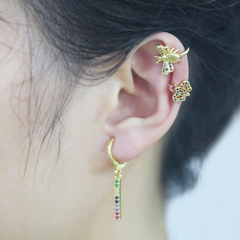 New Earrings Crown C-shaped Ear Bone Clip Micro-set Zircon Pierced Earrings Wholesale Nihaojewelry display picture 6